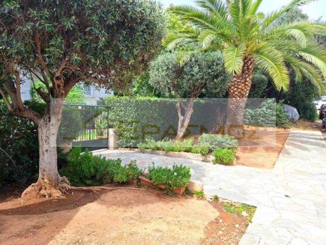 (For Sale) Land Plot || Athens South/Glyfada - 700 Sq.m, 1.770.000€ 